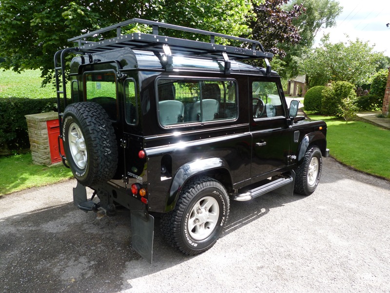 Land Rover Defender Page 2