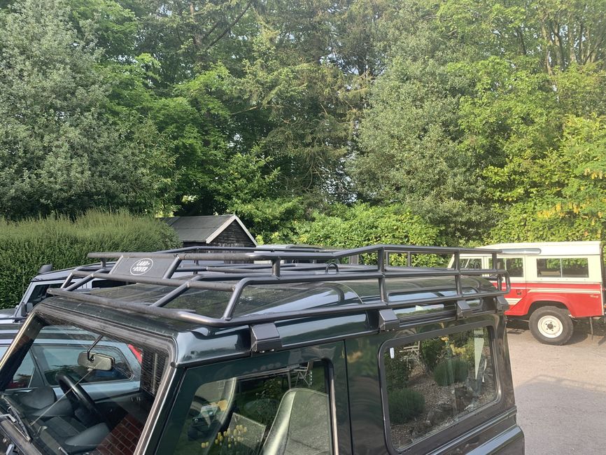 DEFENDER2.NET View topic For Sale SOLD Genuine Land Rover 90