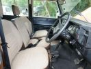 1983_land_rover_interior.jpg