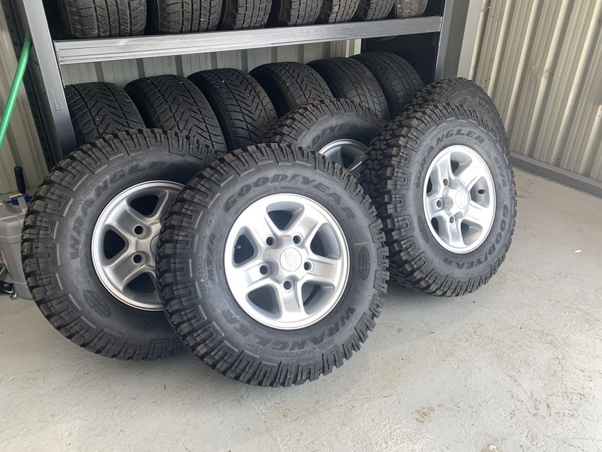  - View topic - [Sold] BRAND NEW Boosts and Goodyear Wrangler  MTR 235/85