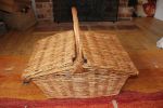 Wicker basket 1.jpg