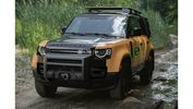 2022-Land-Rover-Defender-Trophy-Edition-9.jpg