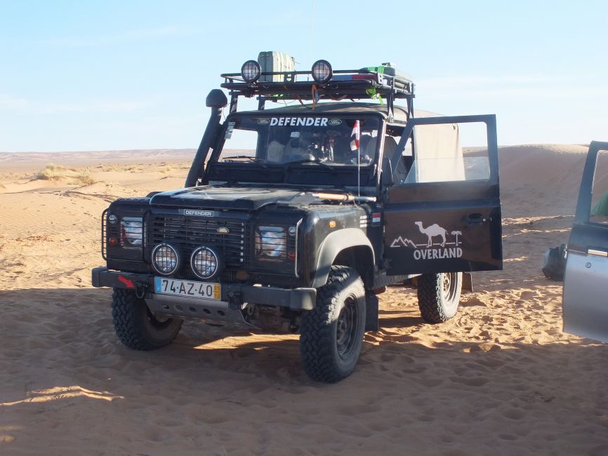 DEFENDER2.NET - View topic - Roof rack options on soft top Defender 90