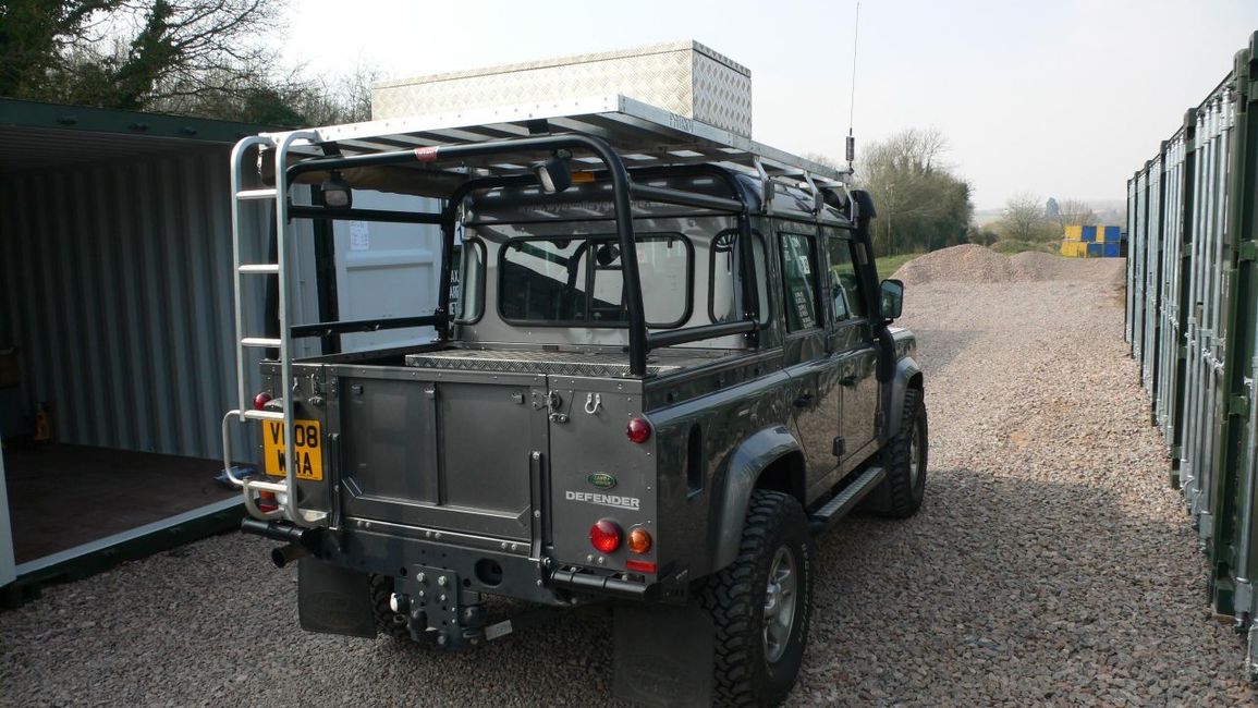 New Defender – welcher Dachträger? Original, Frontrunner, Rhino oder was? –  ExpeditionParts – Defender