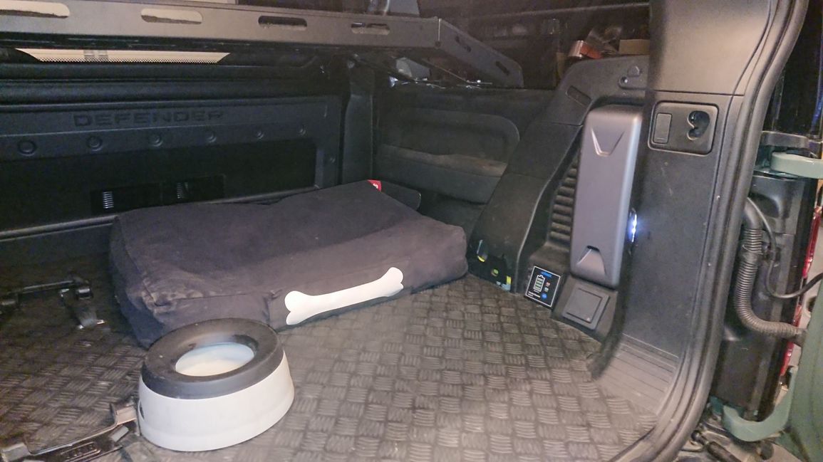Land rover domestic plug socket online